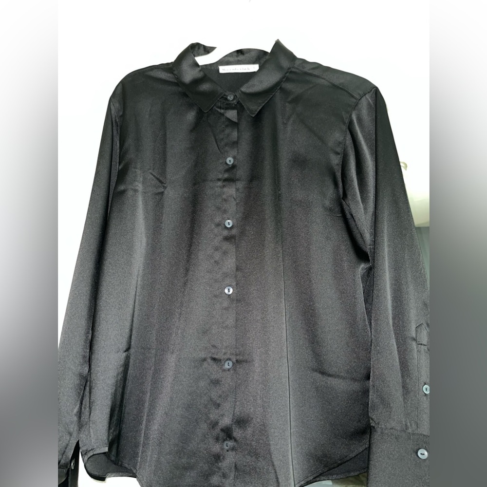 Abercrombie Black Silky Top.